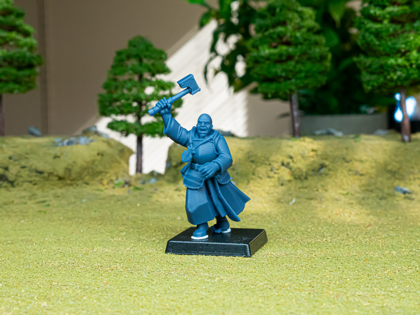 Sunland Battle Priest 2 - Highlands Miniatures