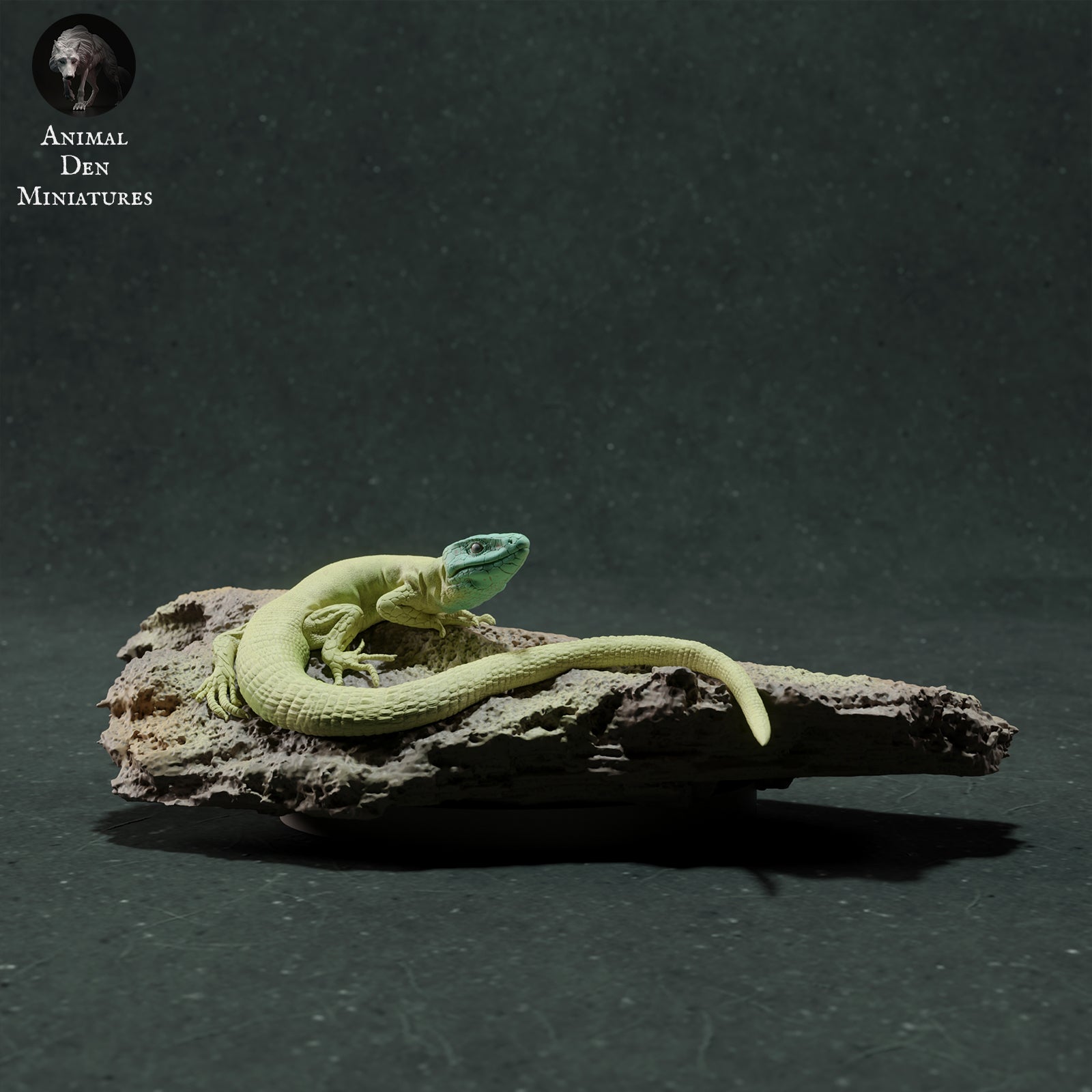European Green Lizard - Animal Den Miniatures – HammerLine