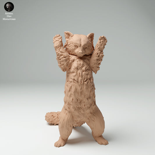 Red Panda Standing - Animal Den Miniatures